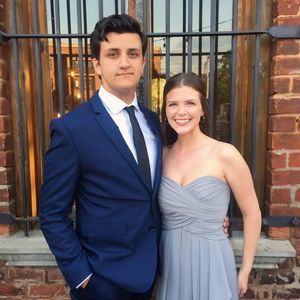 Meet your Posher, Brooke